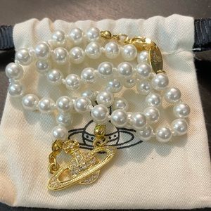 Authentic vivienne westwood mini bas relief Pearl choker